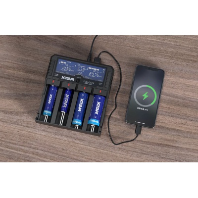 Nabíjačka akumulátorov 4x Li-ion/Ni-MH LCD XTAR VP4L Plus Dragon