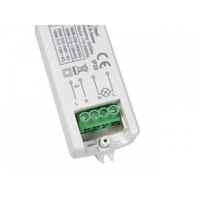 Bezdotykový spínač 5A MCE84 230V Bezdotykový spínač 5A MCE84 230V