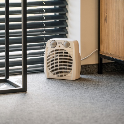 Elektrický ohrievač TEESA 2000 W so zabudovaným ventilátorom III