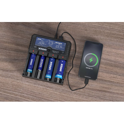 Nabíjačka akumulátorov 4x Li-ion/Ni-MH LCD XTAR VP4L Plus Dragon