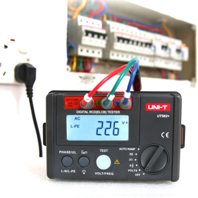 Digitálny tester prúdových chráničov RCD Uni-T UT582+